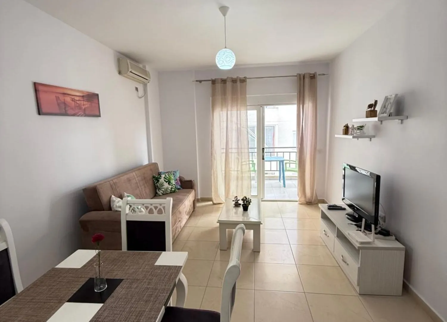 Azalea Apartments Sarande 0*,